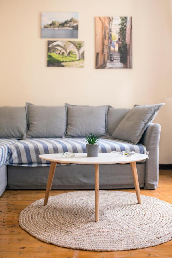Downtown Apt At Filellinon Corfu  Bagian luar foto